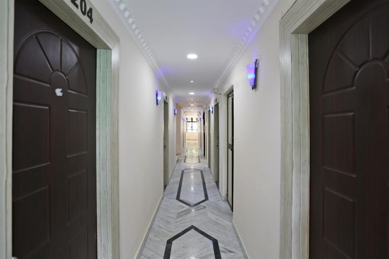 Oyo Flagship 9964 Hotel Shine Бхубанешвара Экстерьер фото